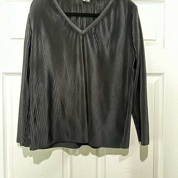 Perceptions union made Gray Pleated Relaxed Skirt Set - Picture 1 of 6